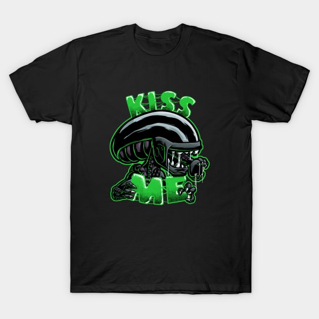 Kiss Me - Green T-Shirt by Studio Mootant